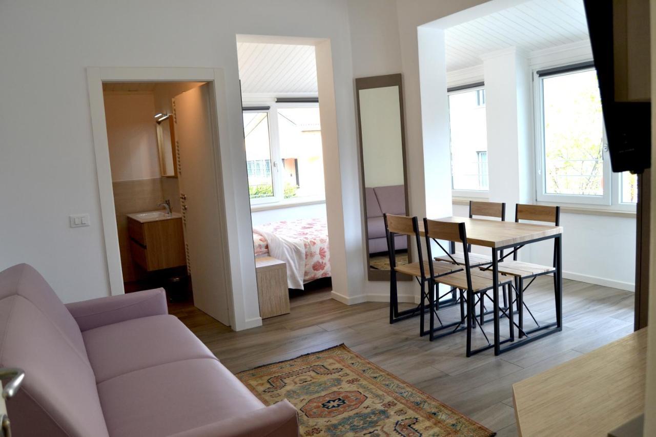 Iris Ar Holiday-Home Peschiera del Garda Exteriér fotografie