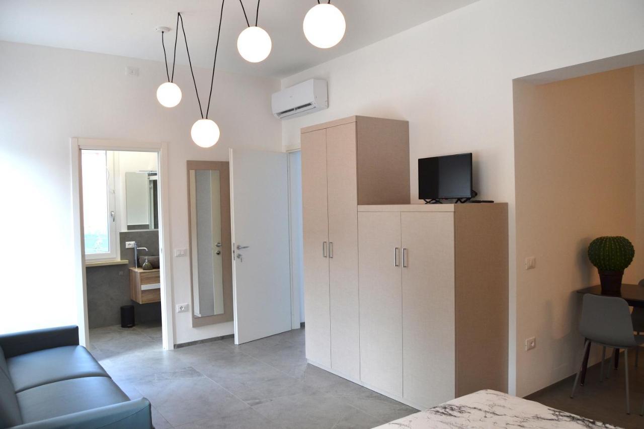 Iris Ar Holiday-Home Peschiera del Garda Exteriér fotografie