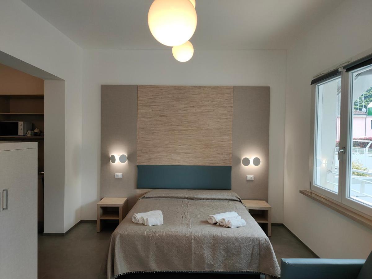 Iris Ar Holiday-Home Peschiera del Garda Exteriér fotografie