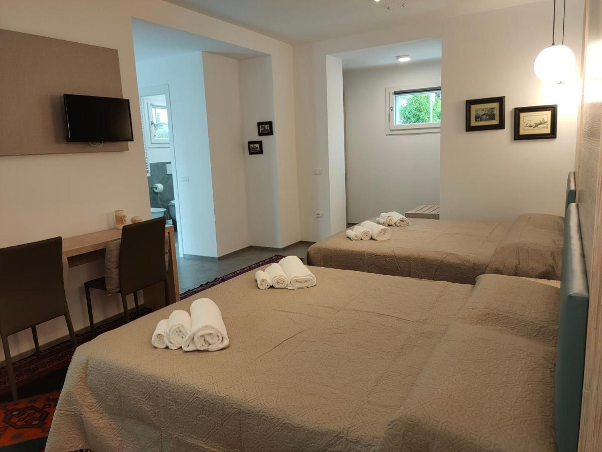 Iris Ar Holiday-Home Peschiera del Garda Exteriér fotografie