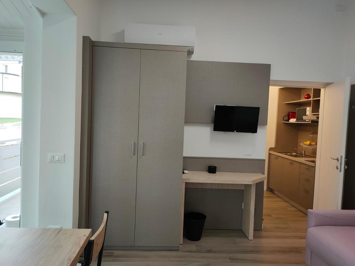 Iris Ar Holiday-Home Peschiera del Garda Exteriér fotografie
